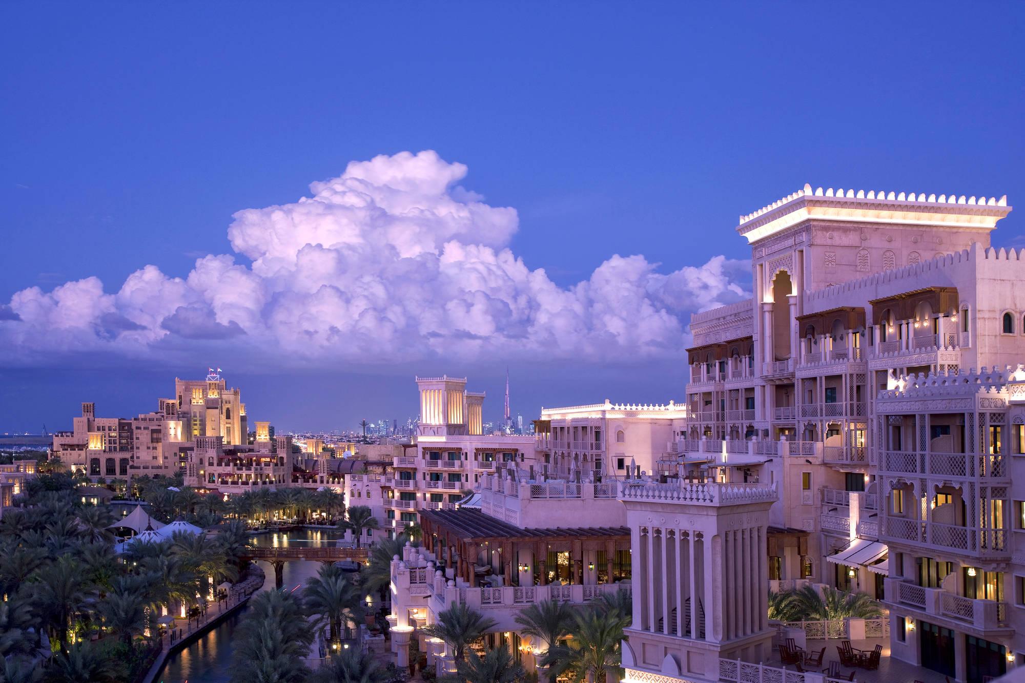 Отель Jumeirah al Qasr